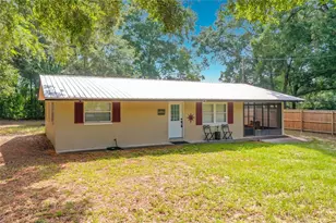 5891 SE 171 Ct, Ocklawaha, FL 32179 - Photo 2