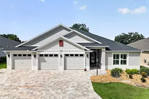 2741 Dunham Dr, The Villages, FL 32163 - Photo 2