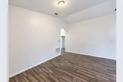 2813 Mayflower Loop, Clermont, FL 34714 - Photo 10