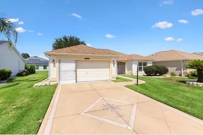 2798 Churchill Downs, The Villages, FL 32162 - Photo 2