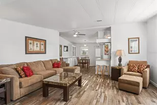 1619 W Schwartz Blvd, The Villages, FL 32159 - Photo 10