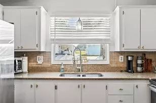 1619 W Schwartz Blvd, The Villages, FL 32159 - Photo 6