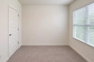 405 Chayne Pl, Saint Cloud, FL 34771 - Photo 8