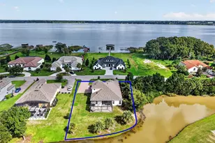30308 Island Club Dr, Tavares, FL 32778 - Photo 4