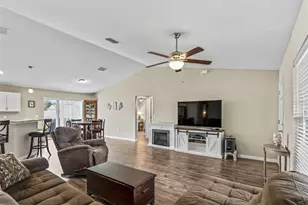 9720 SE 157th Ln, Summerfield, FL 34491 - Photo 8