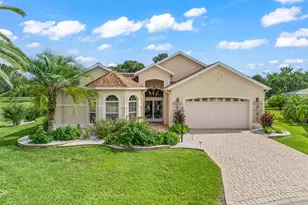 1802 Estafana Way, The Villages, FL 32159 - Photo 2