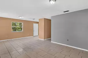 902 Talladega St, Leesburg, FL 34748 - Photo 4