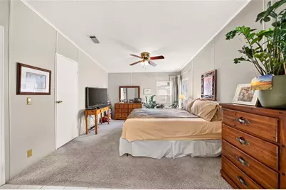 920 Silver Oak Avenue, The Villages, FL 32159 - Photo 18
