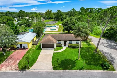 306 Loch Low Drive, Sanford, FL 32773 - Photo 4