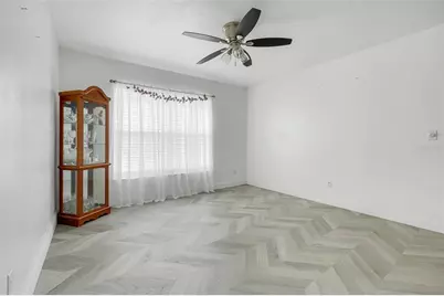 831 Belhaven Dr, Orlando, FL 32828 - Photo 16