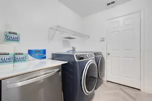 831 Belhaven Dr, Orlando, FL 32828 - Photo 30