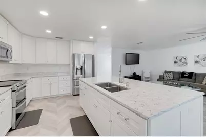 831 Belhaven Dr, Orlando, FL 32828 - Photo 18