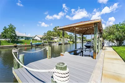 9 Cottagegate Court, Palm Coast, FL 32137 - Photo 2
