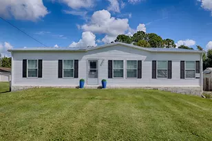 5417 Eagles Nest Rd, Fruitland Park, FL 34731 - Photo 4