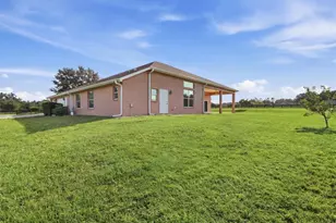 2679 NE 108th Ln, Oxford, FL 34484 - Photo 58