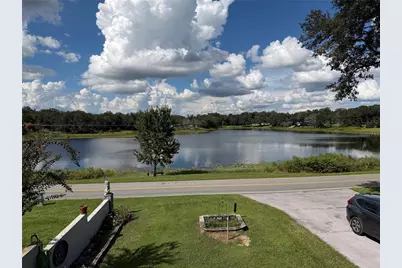 521 E Mirror Lake Drive, Fruitland Park, FL 34731 - Photo 2