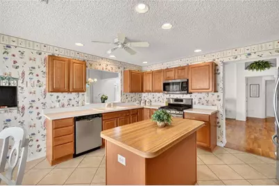 16969 SE 92nd Pelham Avenue, The Villages, FL 32162 - Photo 16