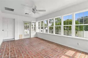 1320 Lee Ct, Leesburg, FL 34748 - Photo 4