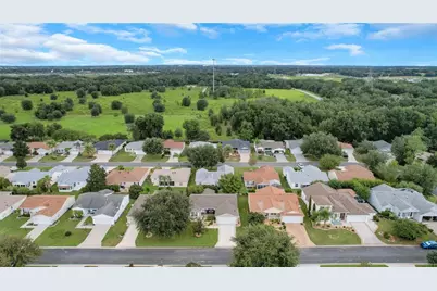 299 Jefferson Lane, The Villages, FL 32162 - Photo 4