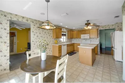 8305 SE 168th Mardell Lane, The Villages, FL 32162 - Photo 22