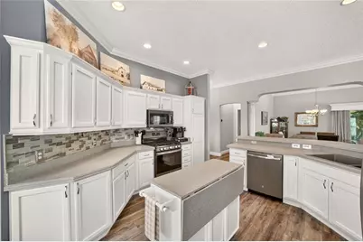 2749 Banyan Place, The Villages, FL 32162 - Photo 8