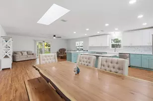 2060 NW 19th St, Crystal River, FL 34428 - Photo 10