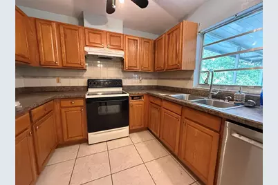 474 Winners Circle, Lady Lake, FL 32159 - Photo 12