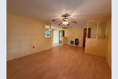 474 Winners Circle, Lady Lake, FL 32159 - Photo 8
