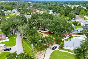 31946 Harris Rd, Tavares, FL 32778 - Photo 8