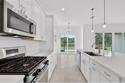 654 Shivers Loop, The Villages, FL 34762 - Photo 8