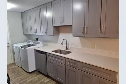 378 W Rosewood Lane #378, Tavares, FL 32778 - Photo 6