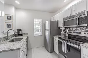 4001 Santa Maria Dr, Kissimmee, FL 34741 - Photo 6