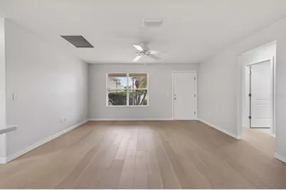9595 SE 171st Argyll Street, The Villages, FL 32162 - Photo 6