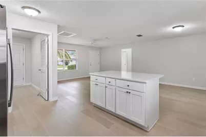 9595 SE 171st Argyll Street, The Villages, FL 32162 - Photo 10