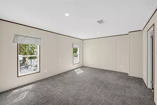 25300 Mardon Cir, Paisley, FL 32767 - Photo 26