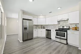1035 Jason Ridge Ct, Kissimmee, FL 34747 - Photo 18