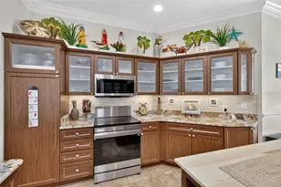 2653 Day Lily Run, The Villages, FL 32162 - Photo 10