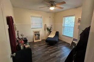 806 N Joanna Ave, Tavares, FL 32778 - Photo 8