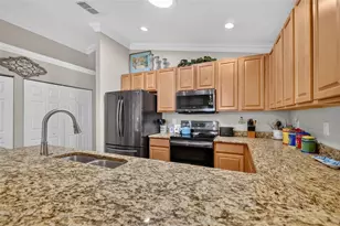 12446 NE 52nd Loop, Oxford, FL 34484 - Photo 6
