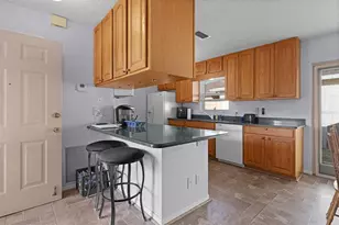 965 Avalon Ave, The Villages, FL 32159 - Photo 6