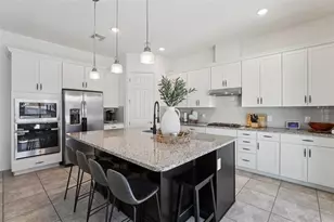 2241 Emerald Springs Dr, Apopka, FL 32712 - Photo 10