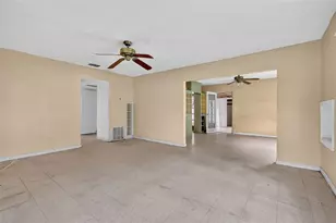 1125 N Donnelly St, Mount Dora, FL 32757 - Photo 6