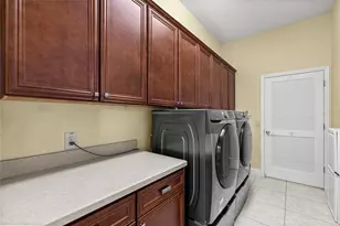 1126 Miona Shores Dr, The Villages, FL 32162 - Photo 68