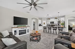 4036 Brookshire Cir, Eustis, FL 32736 - Photo 14
