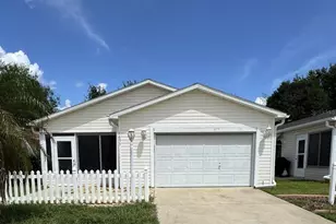 1693 Campos Dr, The Villages, FL 32162 - Photo 1