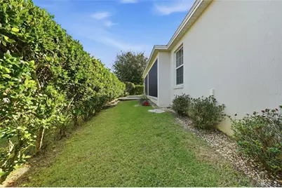 1385 Hackberry Place, The Villages, FL 32163 - Photo 36