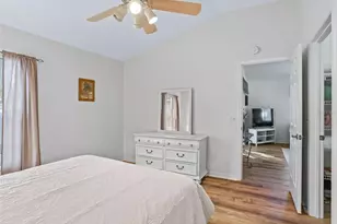621 Enconto St, The Villages, FL 32159 - Photo 28