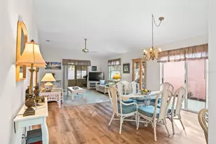 621 Enconto St, The Villages, FL 32159 - Photo 8