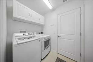 2505 Drew Cir, The Villages, FL 32163 - Photo 16