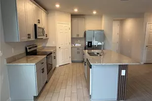 551 Amadoras Wy, Saint Cloud, FL 34771 - Photo 6